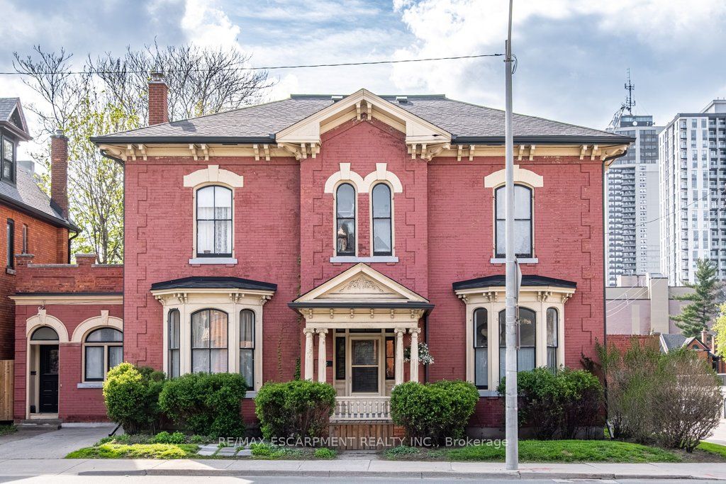 58 Wellington Street S, Hamilton, ON, L8N 2R1