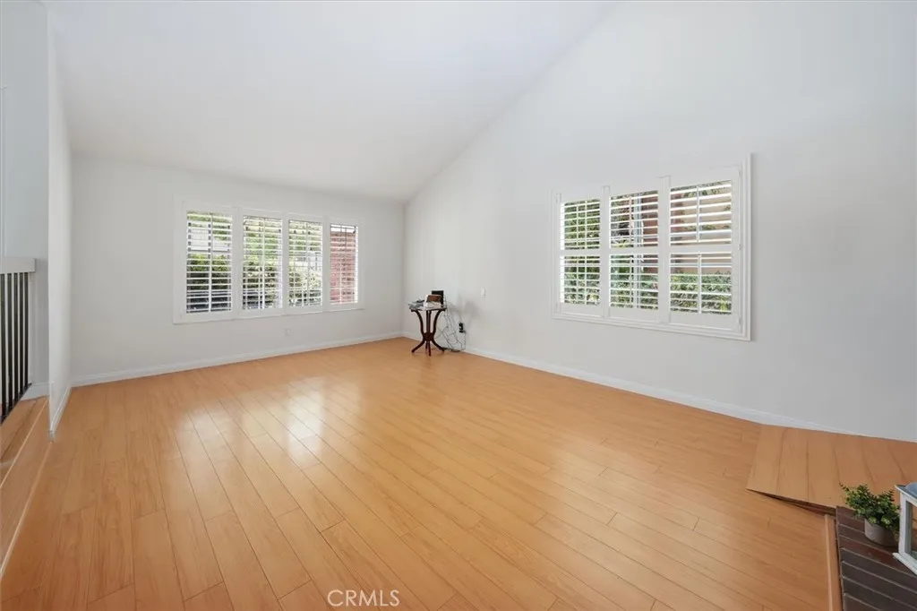 23949 Rotunda Road, Valencia, CA 91355 photo 5
