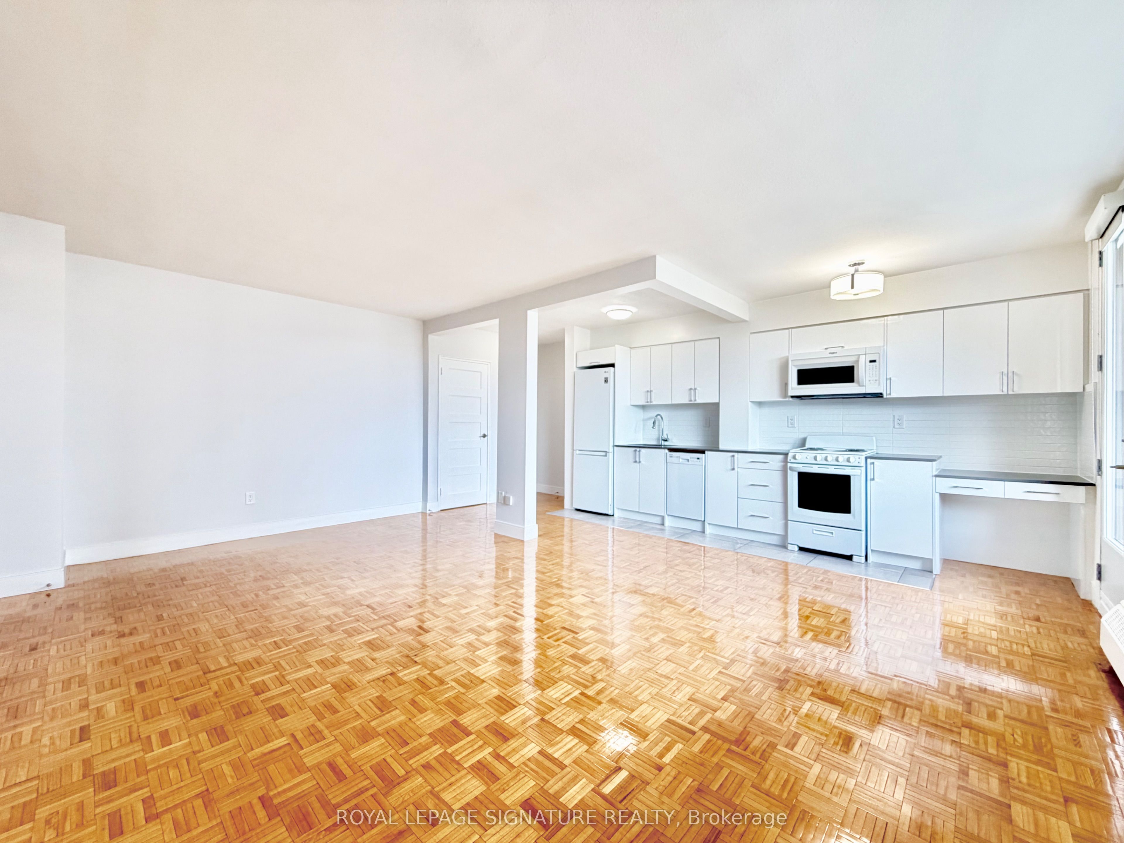 809-276 St George Street, Toronto, ON, M5R 2P6