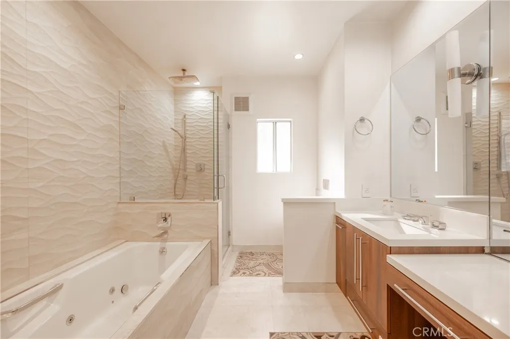 Additional image 51 of 11560 Moorpark Street Unit 204, North Hollywood, CA 91602