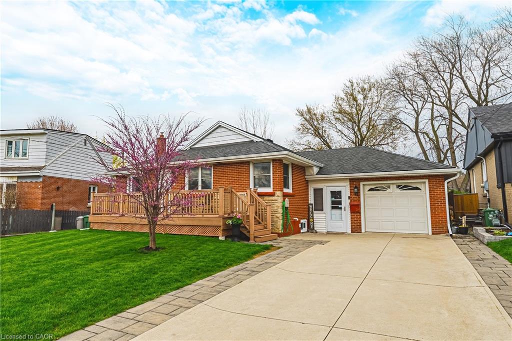 UPPER-94 Irene Avenue, Hamilton, ON, L8G 2B3