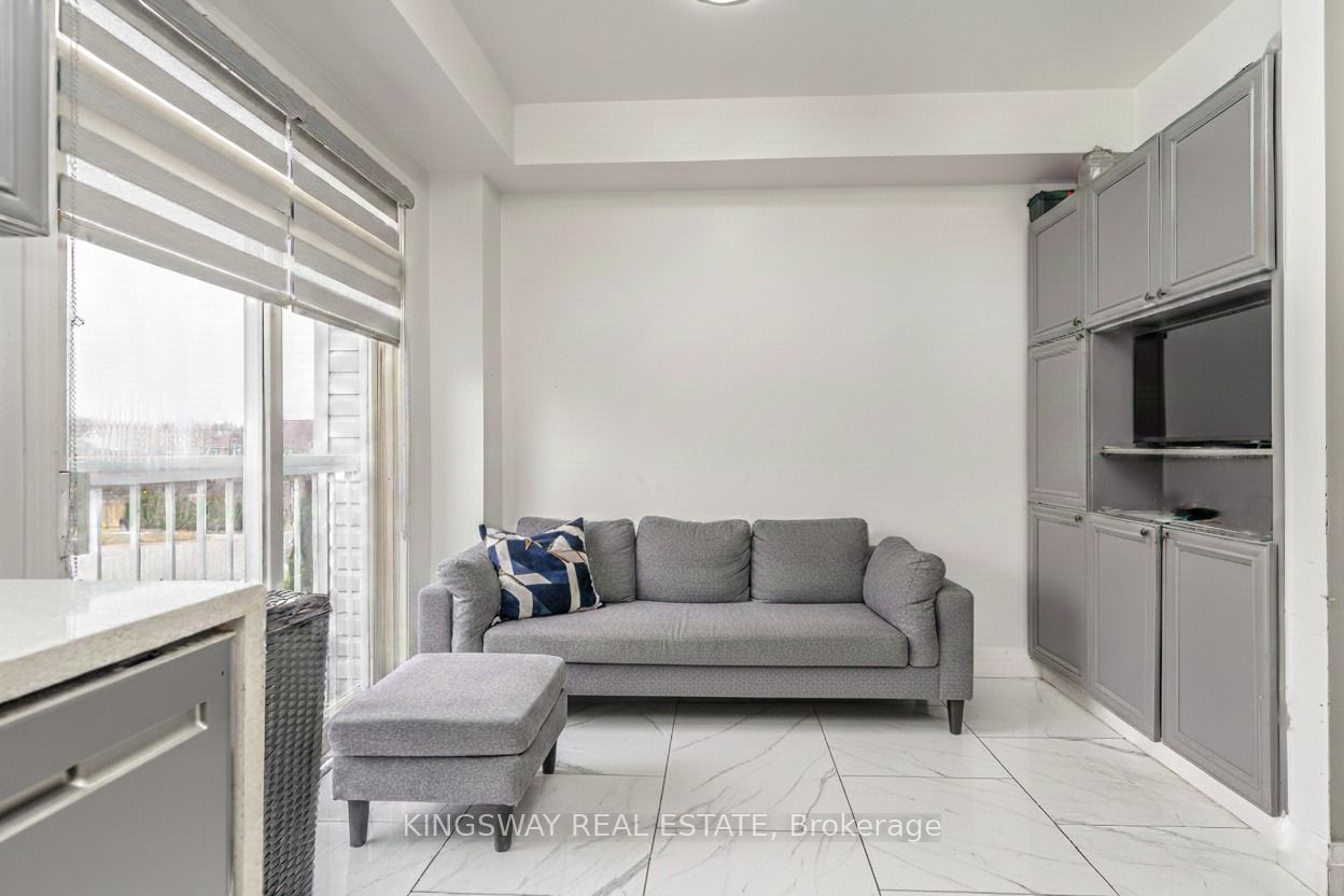 Additional image 3 of 6-280 Hillcrest Avenue, Mississauga, ON, L5B 4L3
