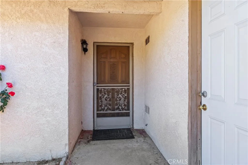 Additional image 5 of 8451 Zohra Canyon Rd, Pinon Hills, CA 92372