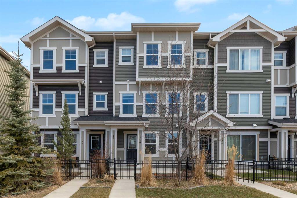 140 Sundown Road, Cochrane, AB, T4C 2M5