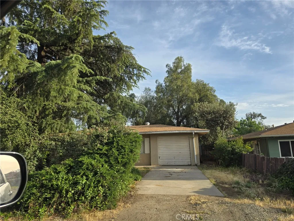 12942 3rd St, Yucaipa, CA 92399 photo 4