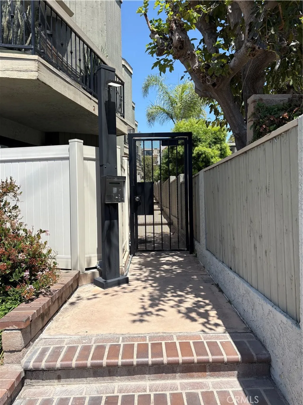 Additional image 2 of 2601 E 19th St Unit 25, Signal Hill, CA 90755