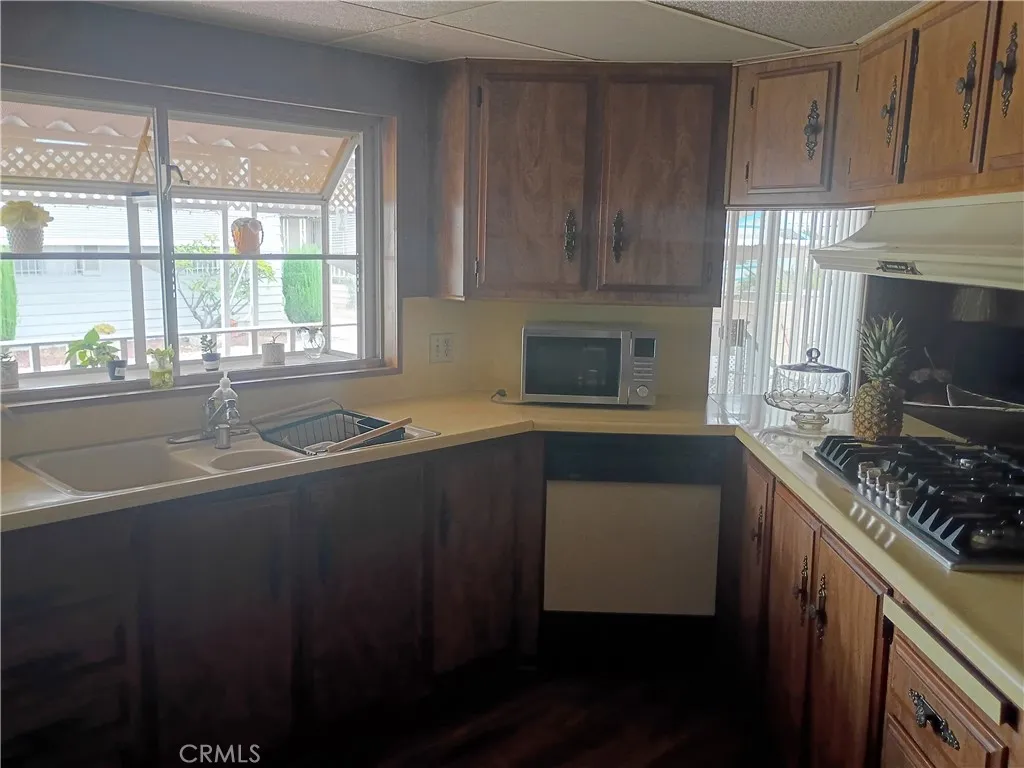 Additional image 28 of 8509 Beverly Boulevard Unit 102, Pico Rivera, CA 90660