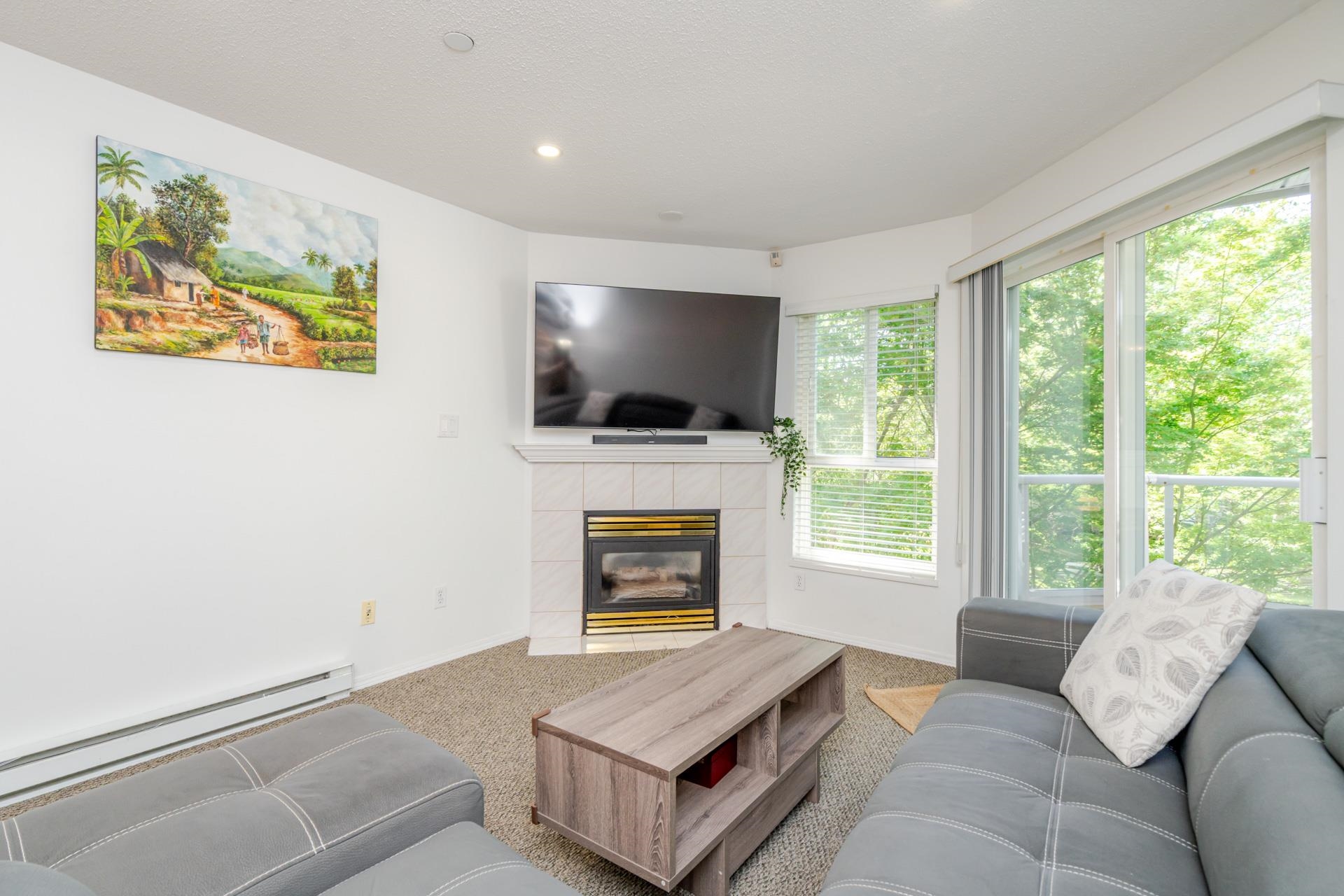 Additional image 3 of 303-16137 83 Avenue, Surrey, BC, V4N 0N1