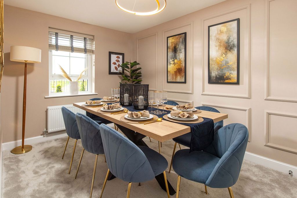 Additional image 6 of 5 bed detached house for sale"Lamberton" at Briggington Way, Leighton Buzzard LU7