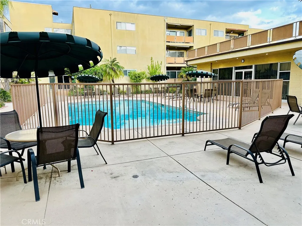 6225 Coldwater Canyon Avenue Unit 117, North Hollywood, CA 91606