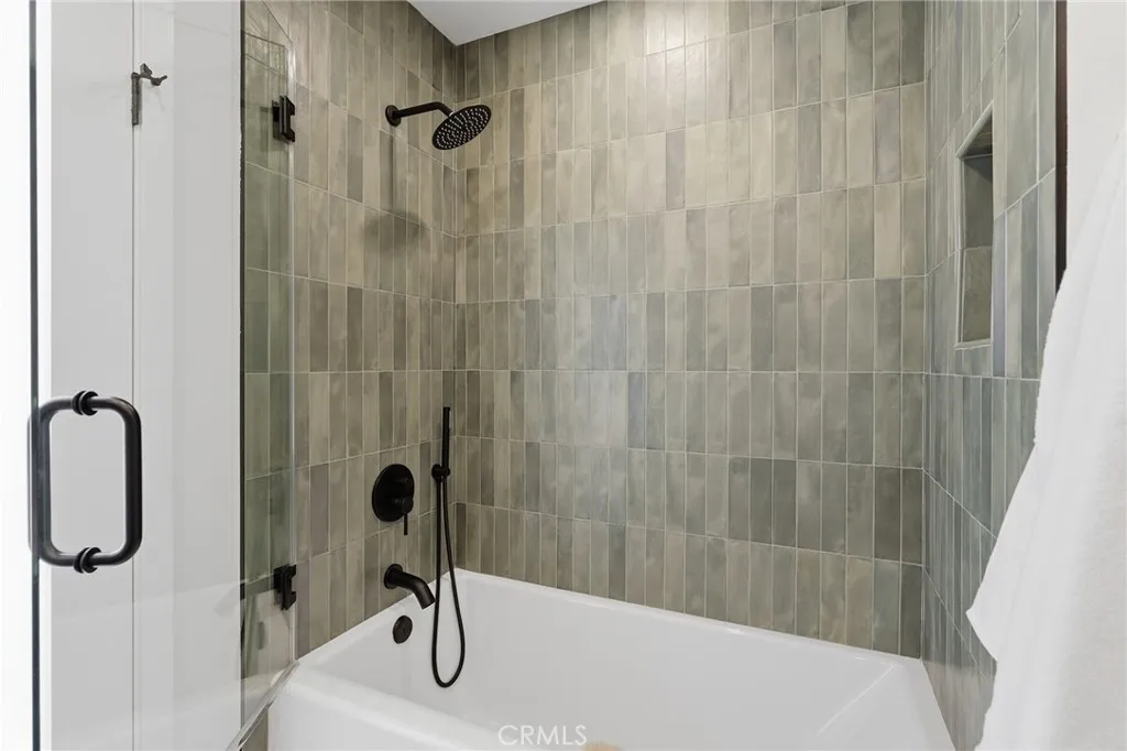 Additional image 99 of 6052 Maury Avenue, Woodland Hills, CA 91367