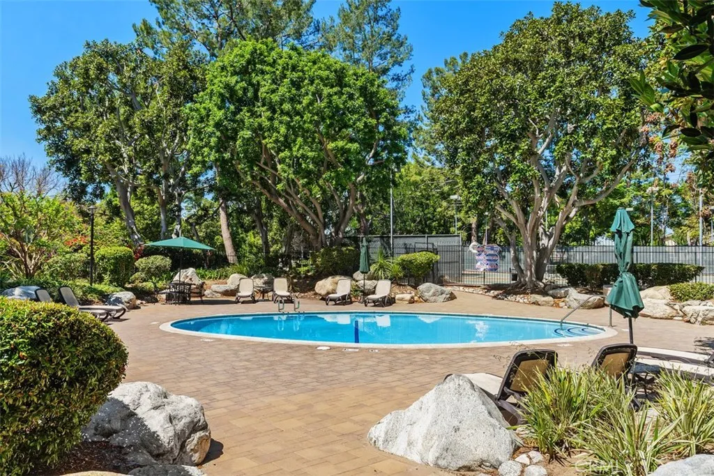 Additional image 82 of 204 Pineview, Irvine, CA 92620