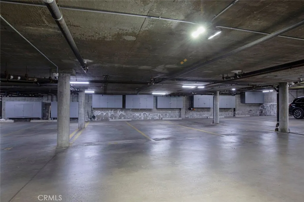 Additional image 66 of 10470 Riverside Dr Unit 102, Toluca Lake, CA 91602