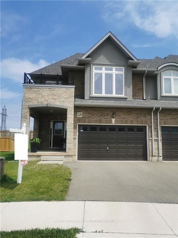 25 Pinot Crescent, Hamilton, ON, L8E 0J8
