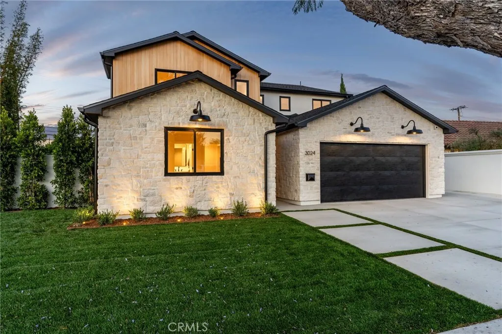 Additional image 3 of 3024 Country Club Dr, Costa Mesa, CA 92626