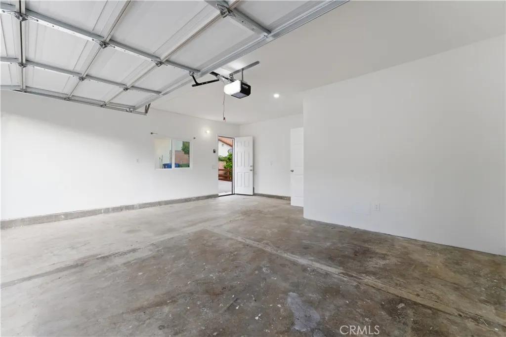 Additional image 44 of 15863 foothill Blvd, Rancho Cascades, CA 91342
