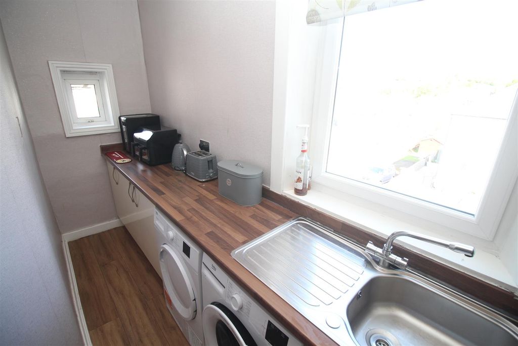 Additional image 7 of 2 bed flat for saleBannockburn Street, Greenock PA16