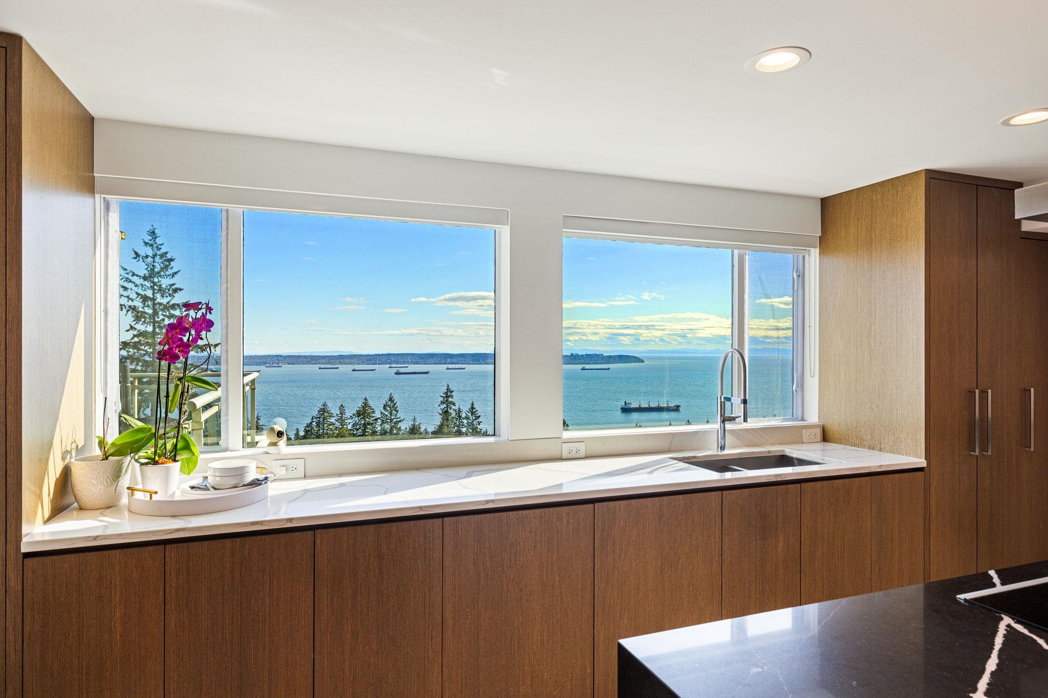 Additional image 4 of 701-3105 Deer Ridge Drive, West Vancouver, BC, V7S 4W1