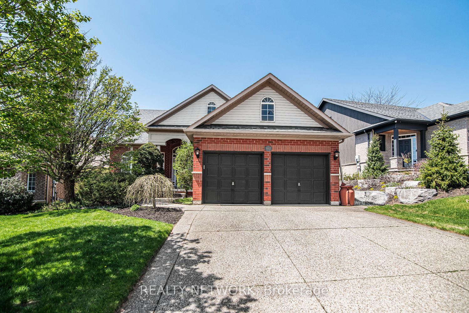 Additional image 2 of 102 Moore Crescent, Hamilton, ON, L9G 4Z8