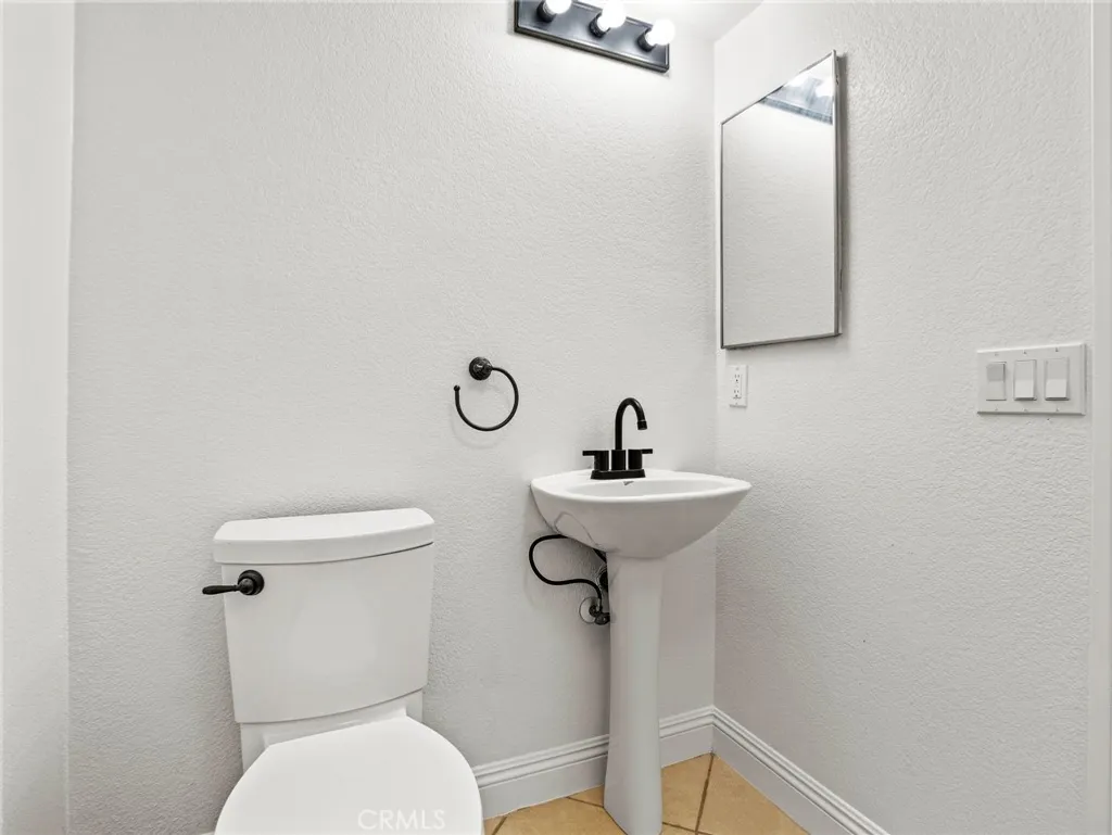 Additional image 13 of 11373 Essex Court, Adelanto, CA 92301