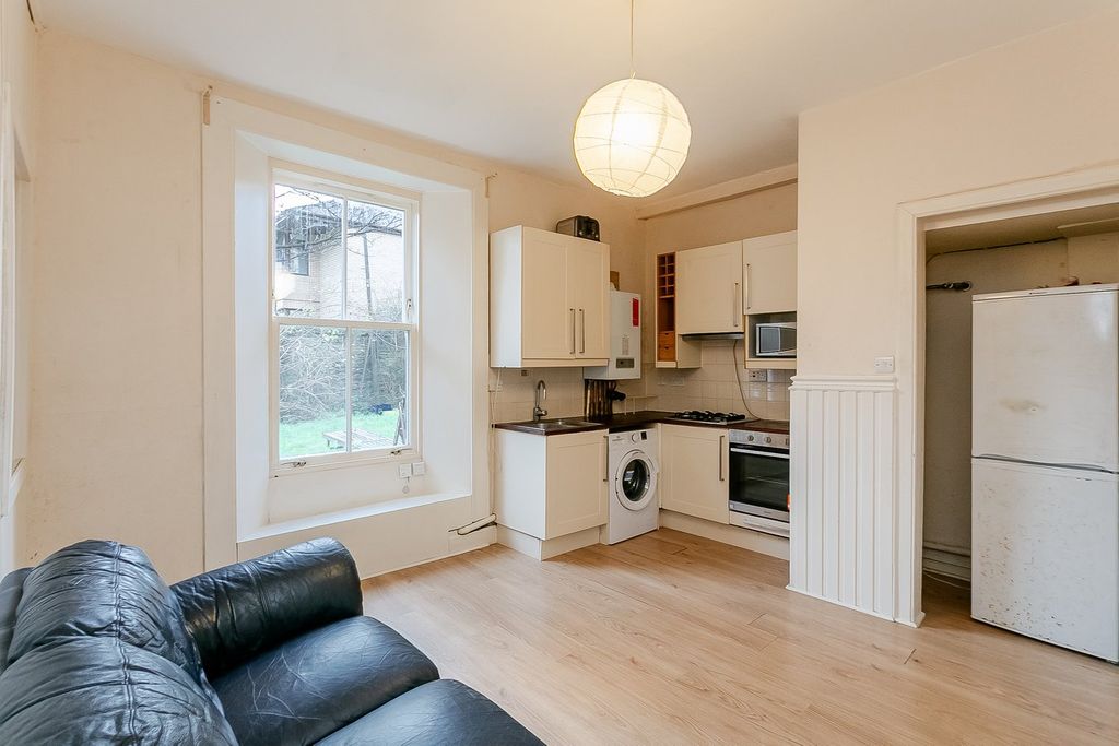 Additional image 2 of 1 bed flat for salePrince Regent Street, Leith, Edinburgh EH6