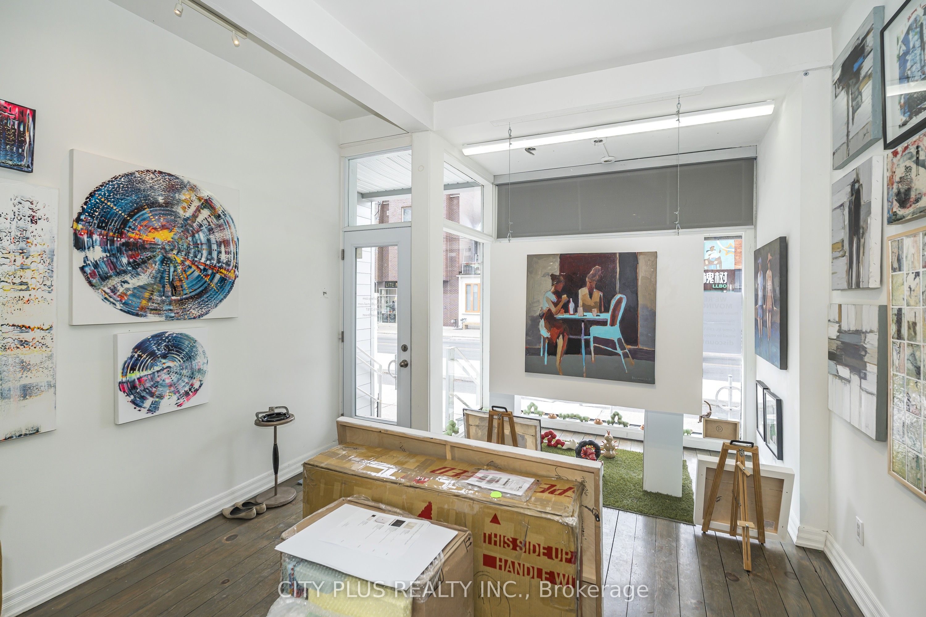 Additional image 6 of Ground Floor-106 Harbord Street, Toronto, ON, M5S 1G6