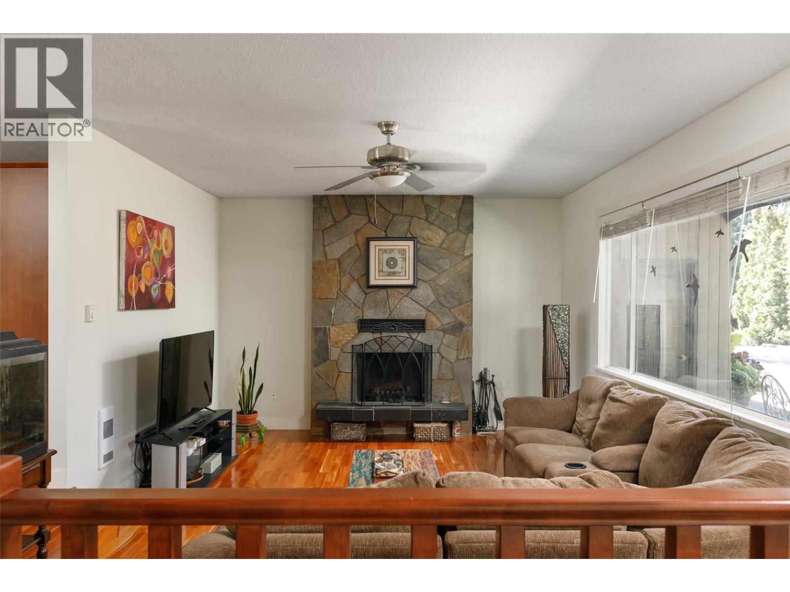 Additional image 5 of 2351 Gallagher Road, Kelowna, BC, V1P1G9