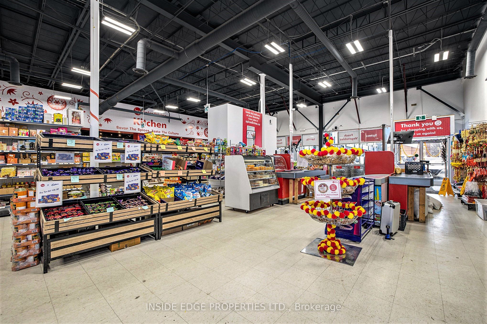 Additional image 4 of G-1541 Merivale Road, Ottawa, ON, K2G 5W1