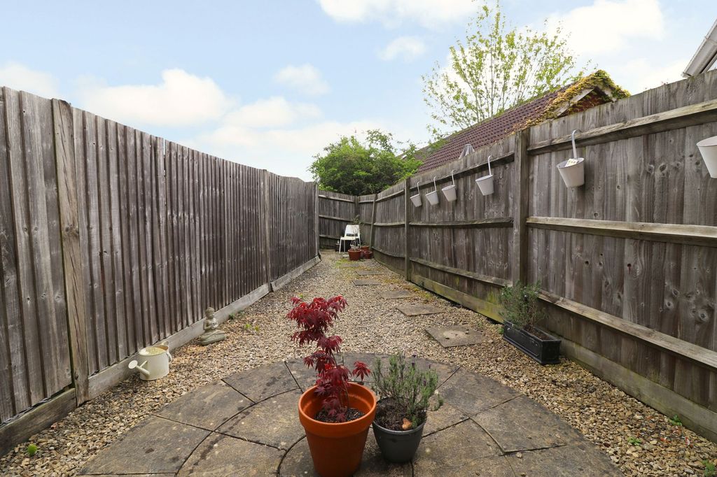 Additional image 9 of 2 bed terraced house for saleFawn Crescent, Hedge End SO30