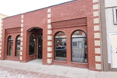 Additional image 8 of 649 3 Street SE, Medicine Hat, AB, T1A 0H4