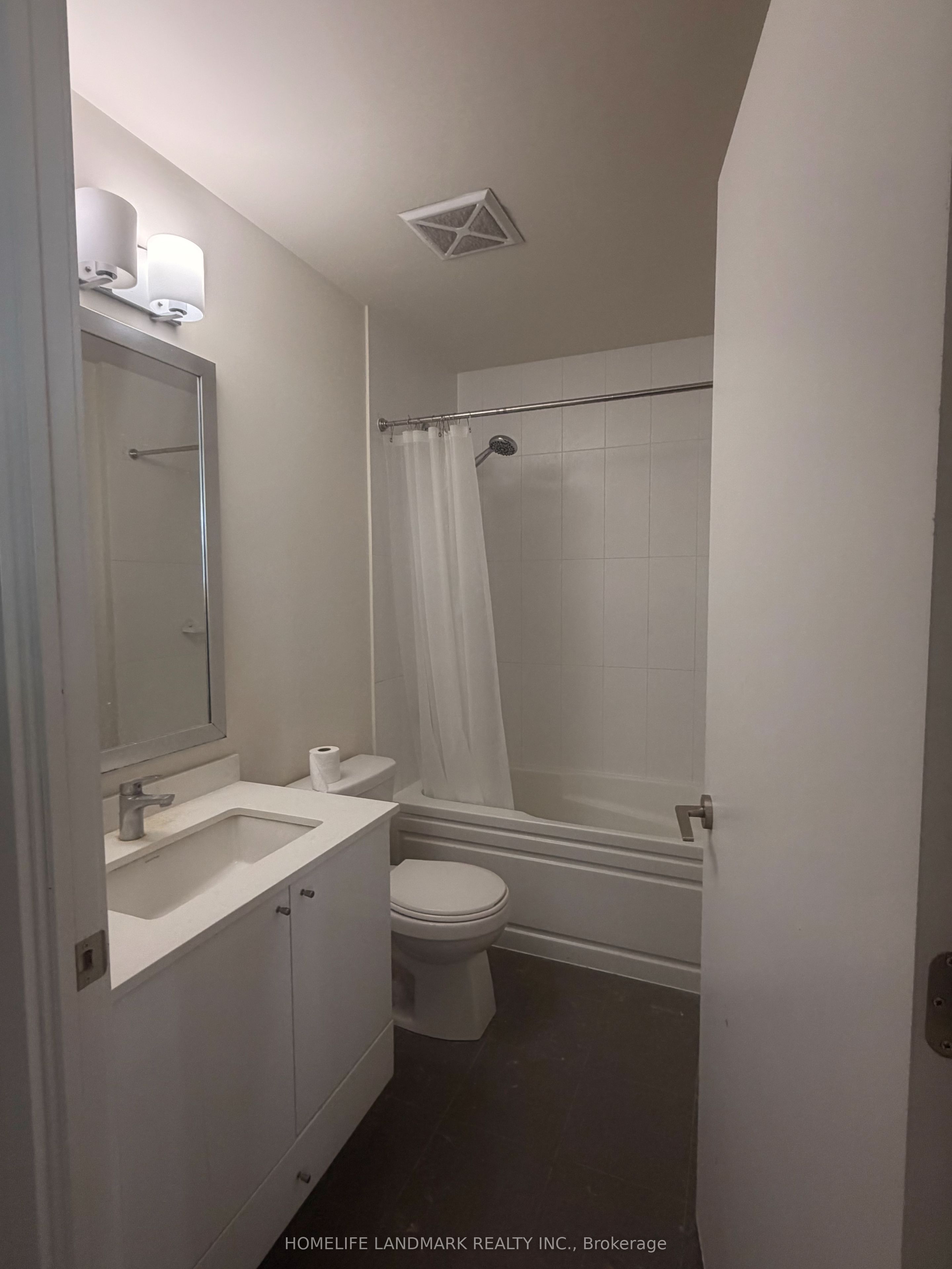 Additional image 2 of 4302-3975 Grand Park Drive, Mississauga, ON, L5B 4M6