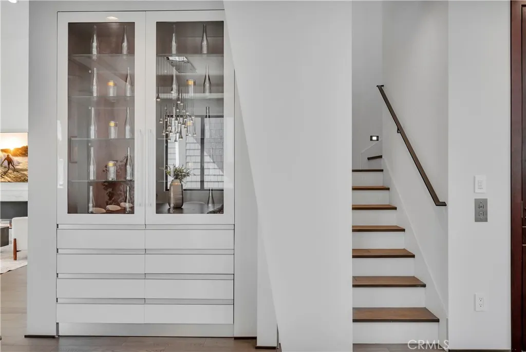 Additional image 118 of 332 Avenue E, Redondo Beach, CA 90277