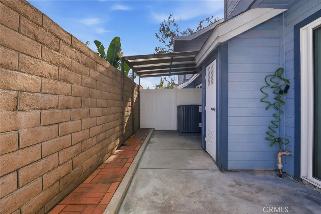 Additional image 29 of 403 S Newhope unit C St, Santa Ana, CA 92704