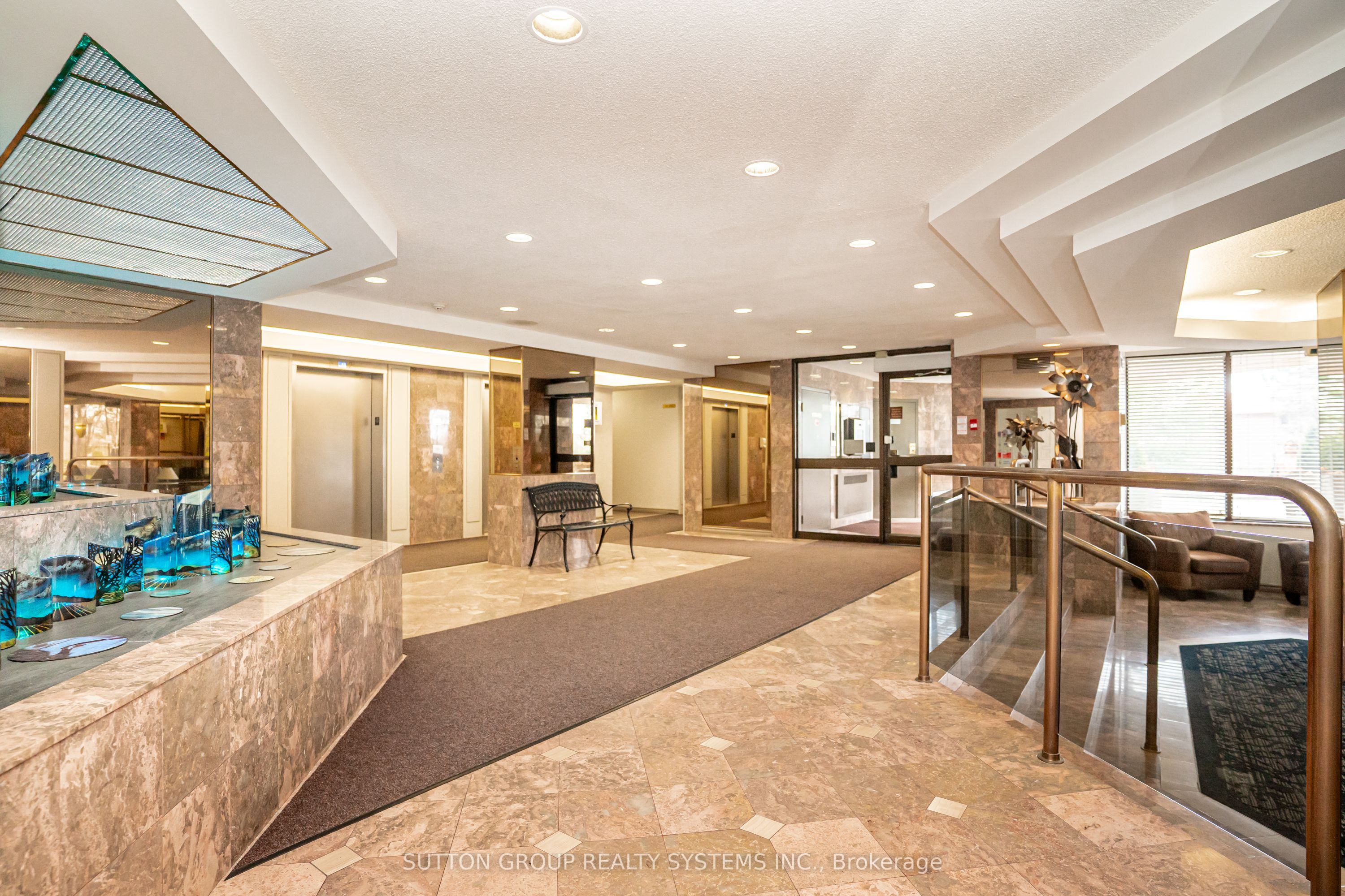 #802-20 Cherrytree Drive, Brampton, ON, L6Y 3V1 photo 5