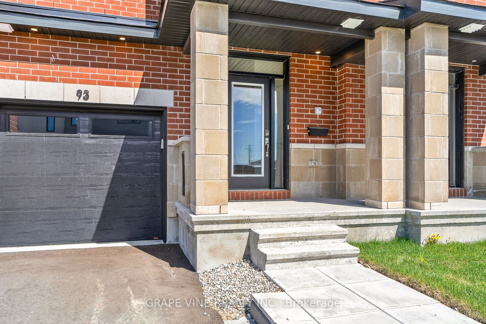 Additional image 4 of 93 San Felice Circle, Ottawa, ON, K2S 2R9