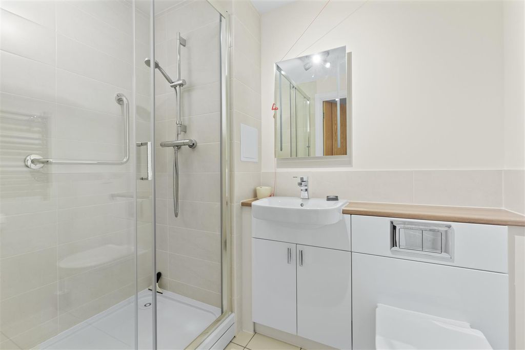 Additional image 13 of 2 bed flat for saleGower Road, Sketty, Swansea SA2