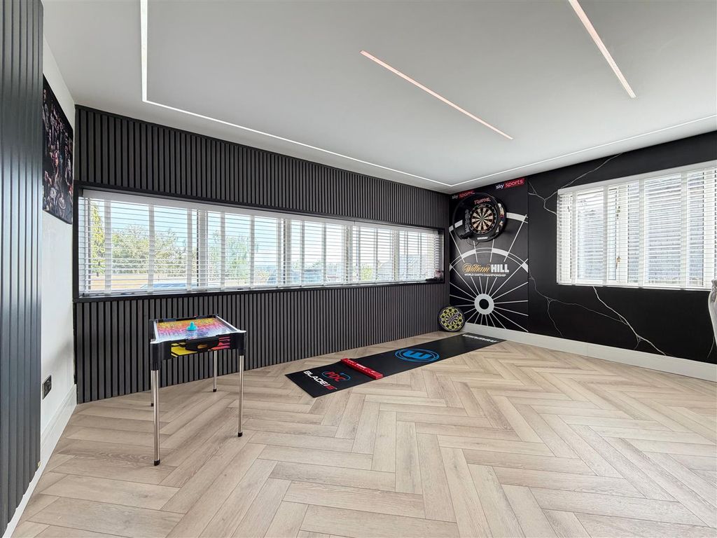 Additional image 11 of 5 bed detached house for saleGreenlees Road, Cambuslang, Glasgow G72