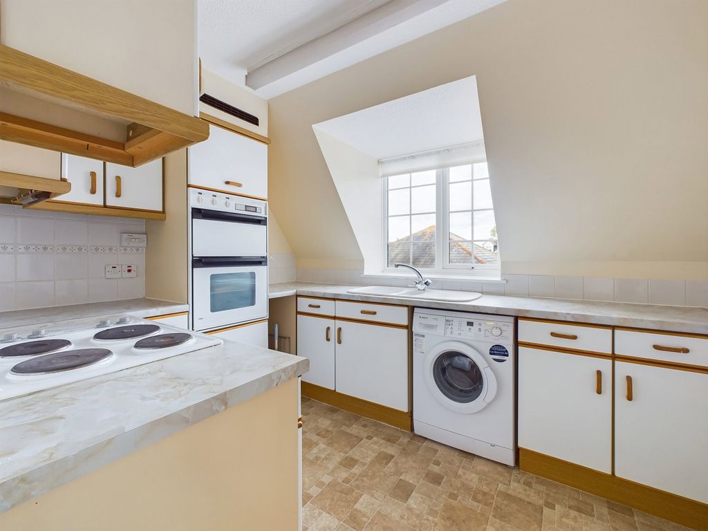Additional image 2 of 2 bed flat for saleStanford Orchard, Warnham, Horsham RH12