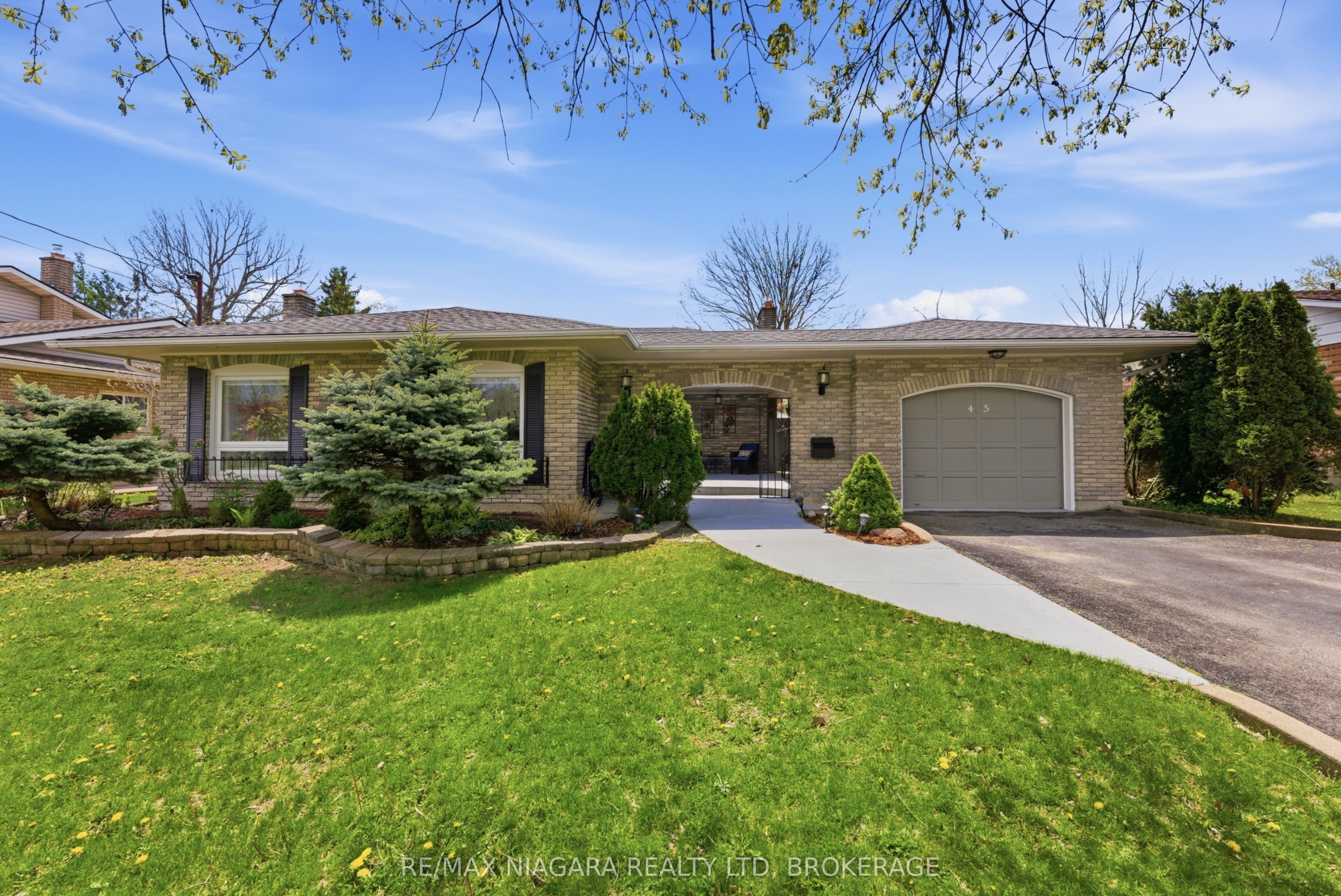 45 Lindbergh Drive, Fort Erie, ON, L2A 2Z6
