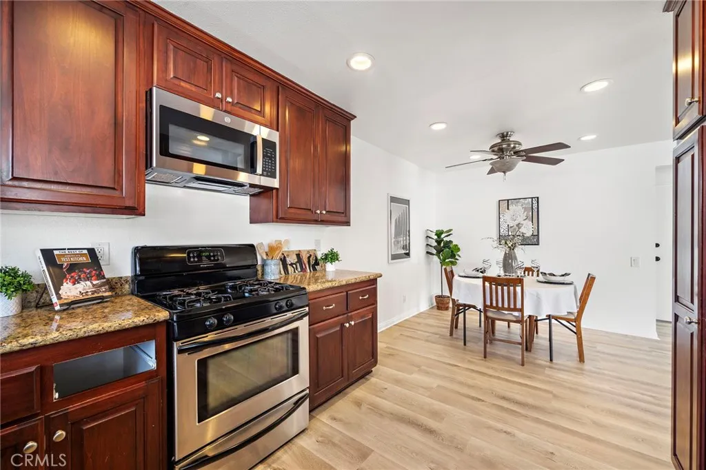 Additional image 46 of 2168 Kristin Ln, Costa Mesa, CA 92627