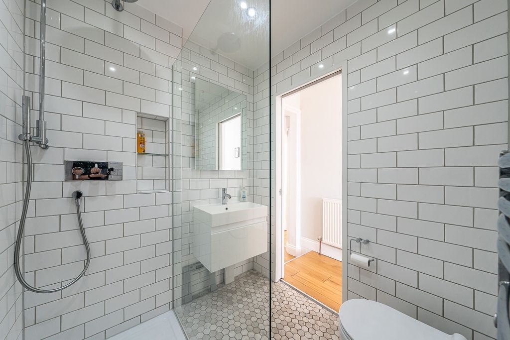 Additional image 14 of 1 bed flat for saleTrinity Crescent, London SW17