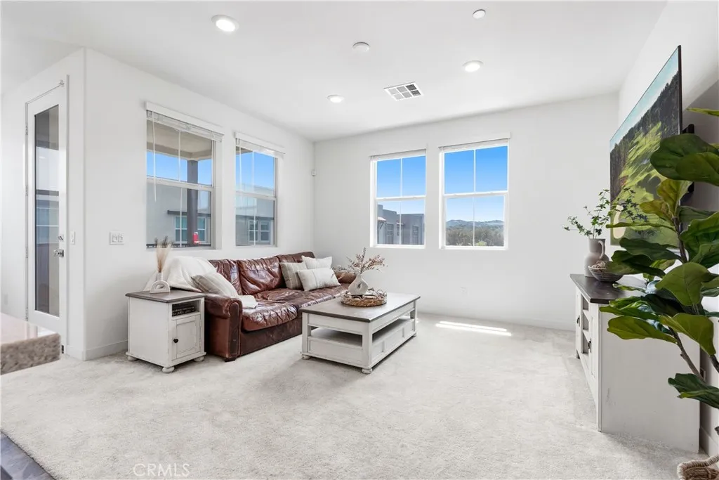 Additional image 10 of 1401 Lasso Way Unit 304, Rancho Mission Viejo, CA 92694