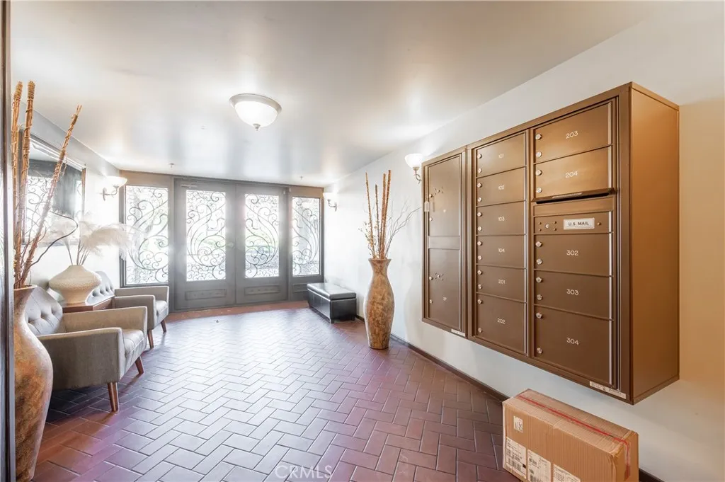 Additional image 26 of 11560 Moorpark Street Unit 204, North Hollywood, CA 91602