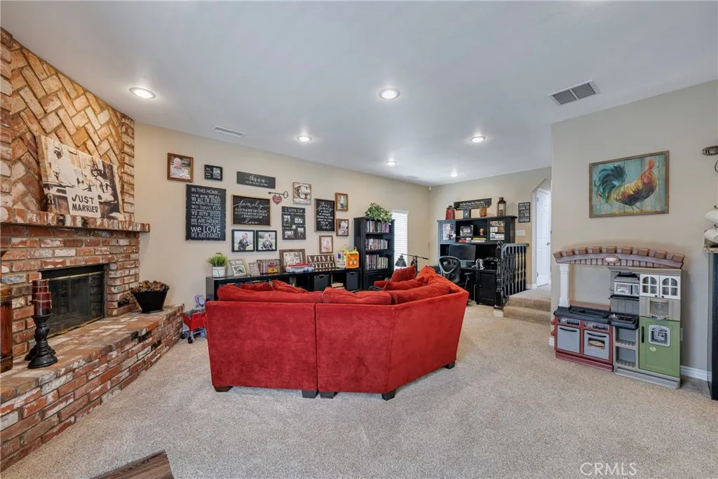 Additional image 16 of 17714 Ibbetson Ave, Bellflower, CA 90706