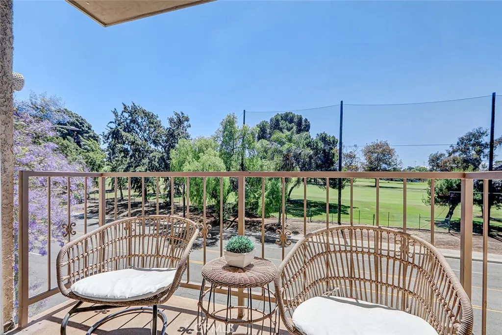 Additional image 20 of 4701 E Anaheim St Unit 304, Long Beach, CA 90804