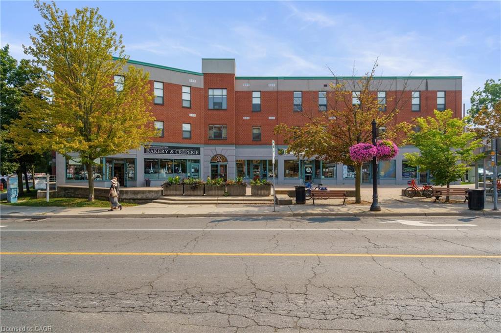 207-2 King Street W, Dundas, ON, L9H 6Z1