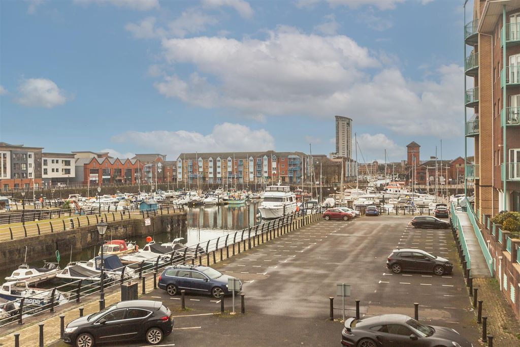 Additional image 27 of 3 bed flat for salePocketts Wharf, Marina, Swansea SA1