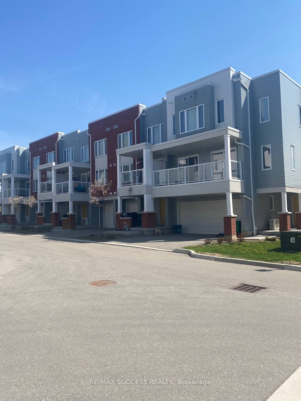 Additional image 3 of 80 Progress Crescent, Kitchener, ON, N2R 0R7