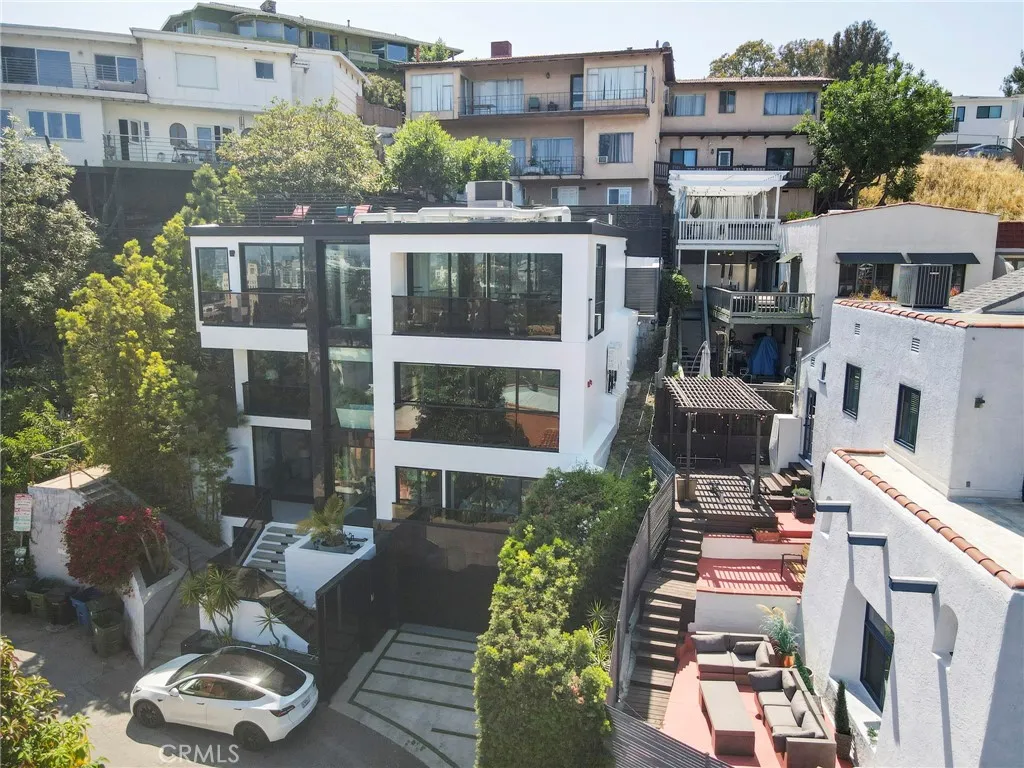 Additional image 80 of 2033 Glencoe Way, Los Angeles, CA 90068