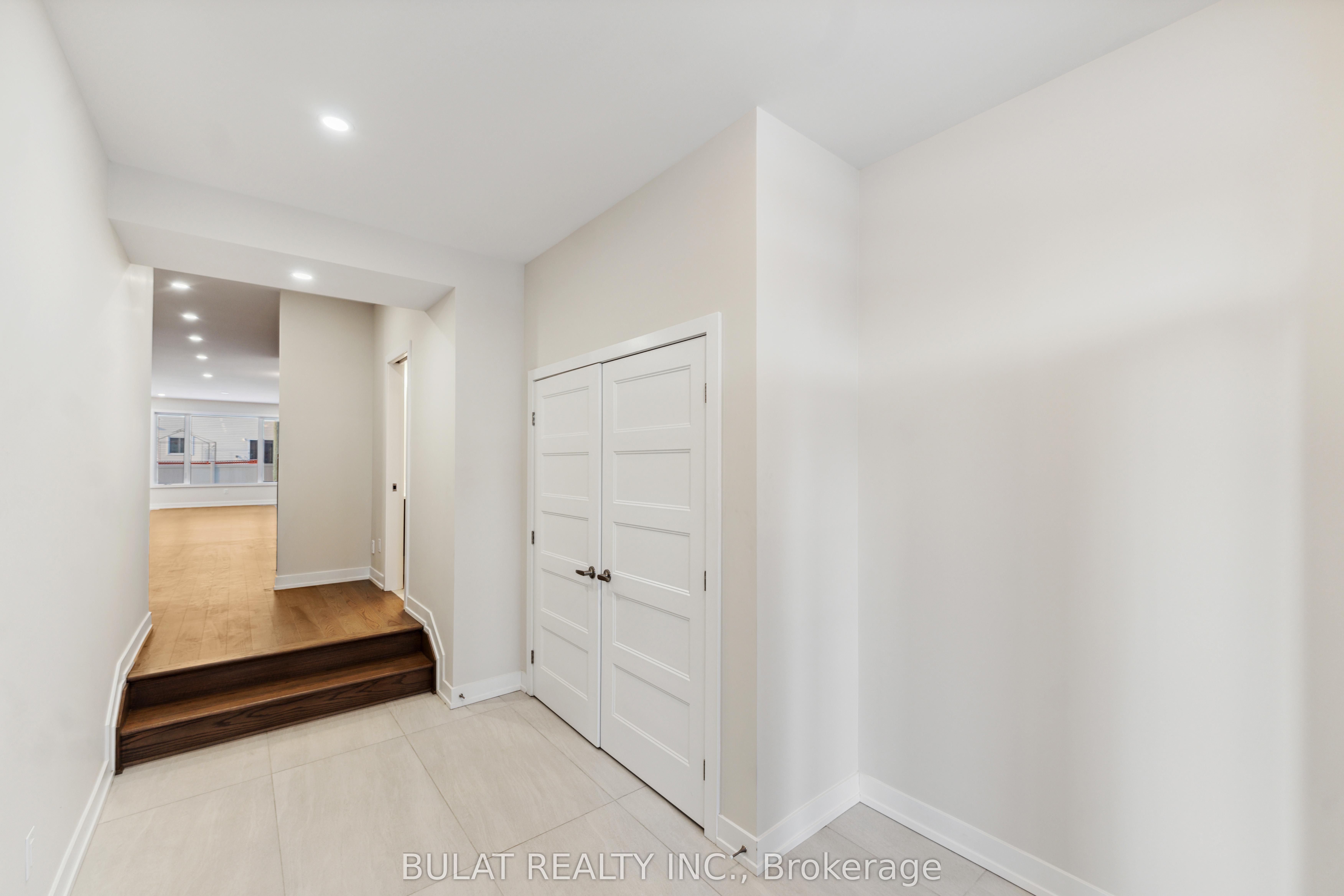 Additional image 3 of 1359 Kitchener Avenue, Ottawa, ON, K1V 6W2